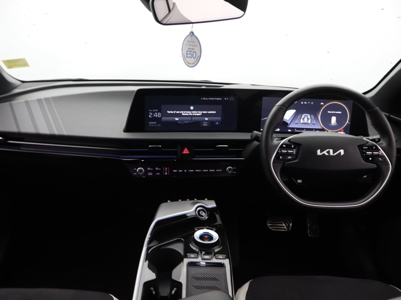 Kia EV6 77.4kWh GT-Line S — image 12