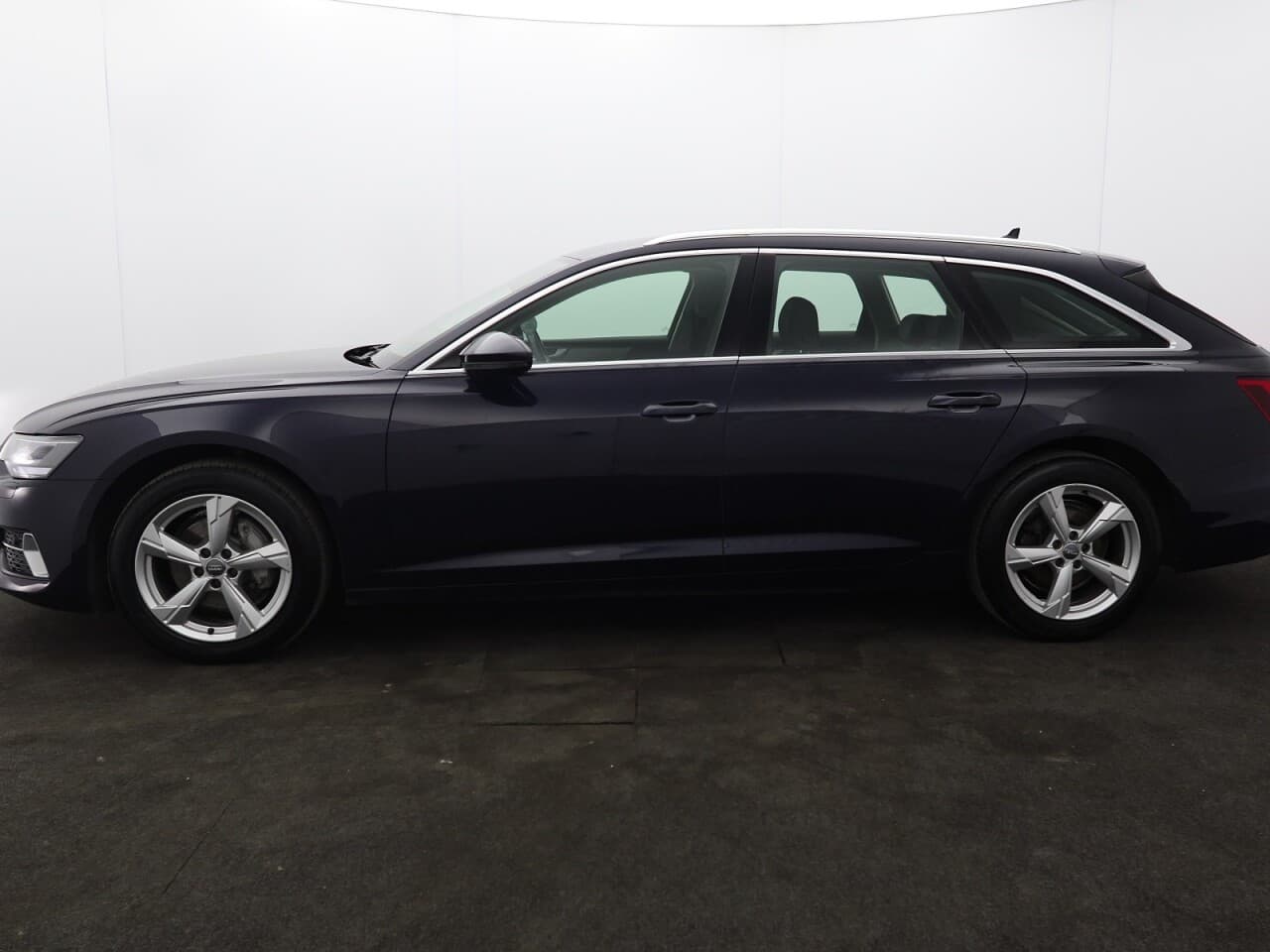 Audi A6 Avant 2.0 TDI 40 Sport — image 6