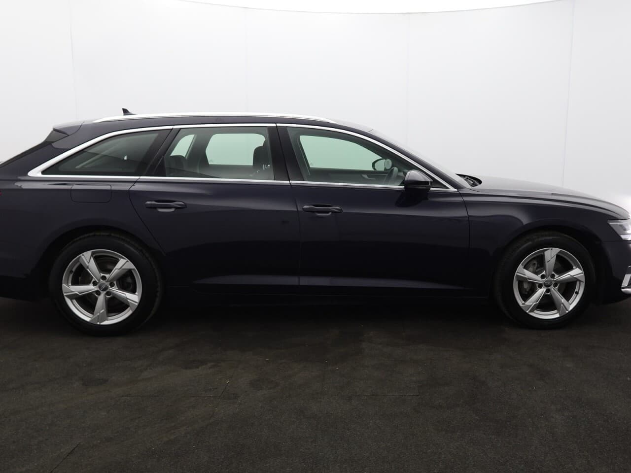 Audi A6 Avant 2.0 TDI 40 Sport — image 10