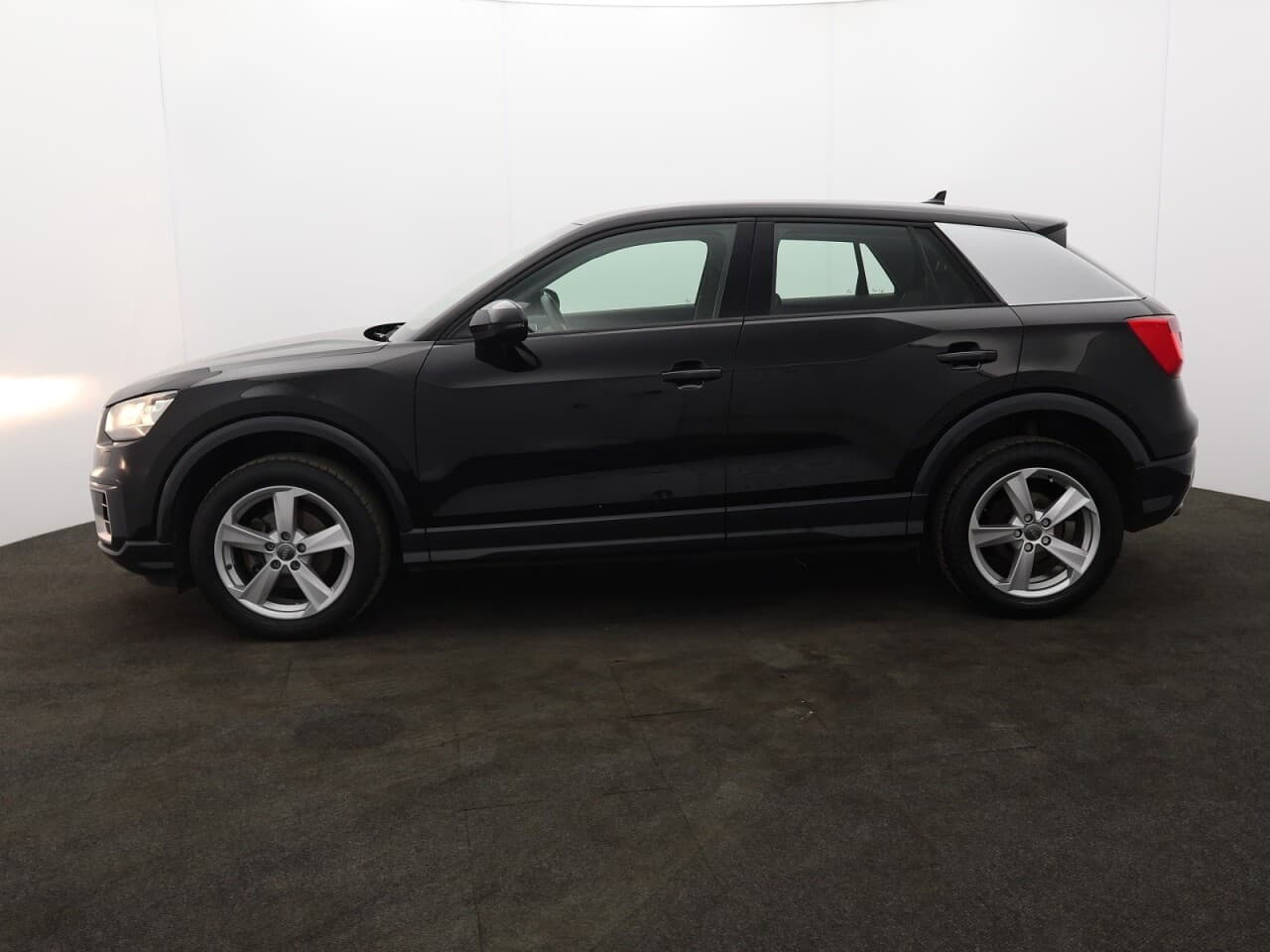 Audi Q2 1.5 TFSI CoD 35 Sport — image 6