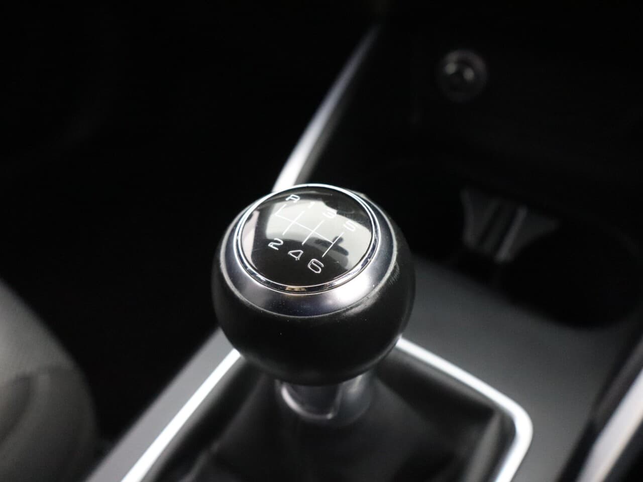 Audi Q2 1.5 TFSI CoD 35 Sport — image 24