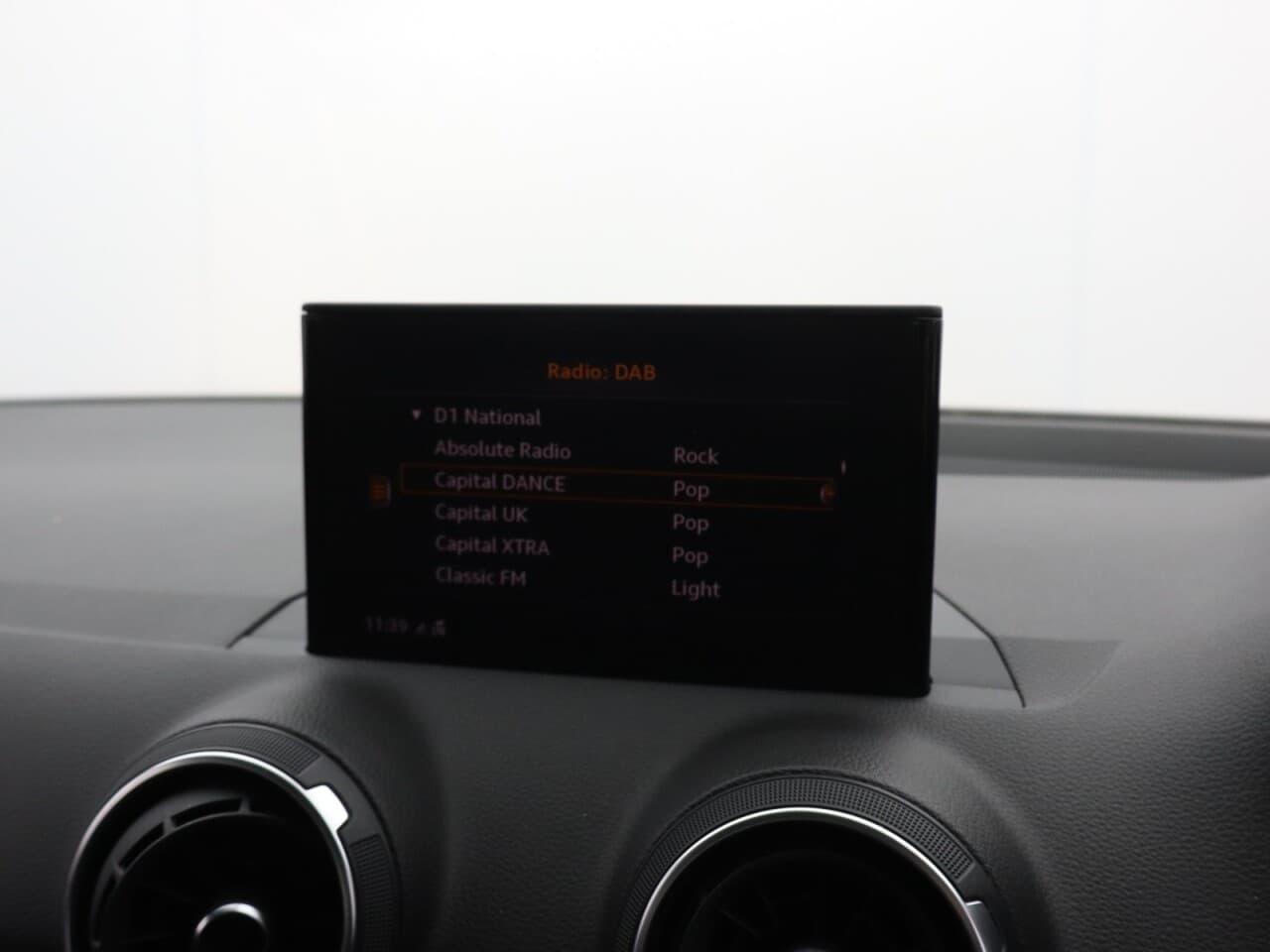 Audi Q2 1.5 TFSI CoD 35 Sport — image 34