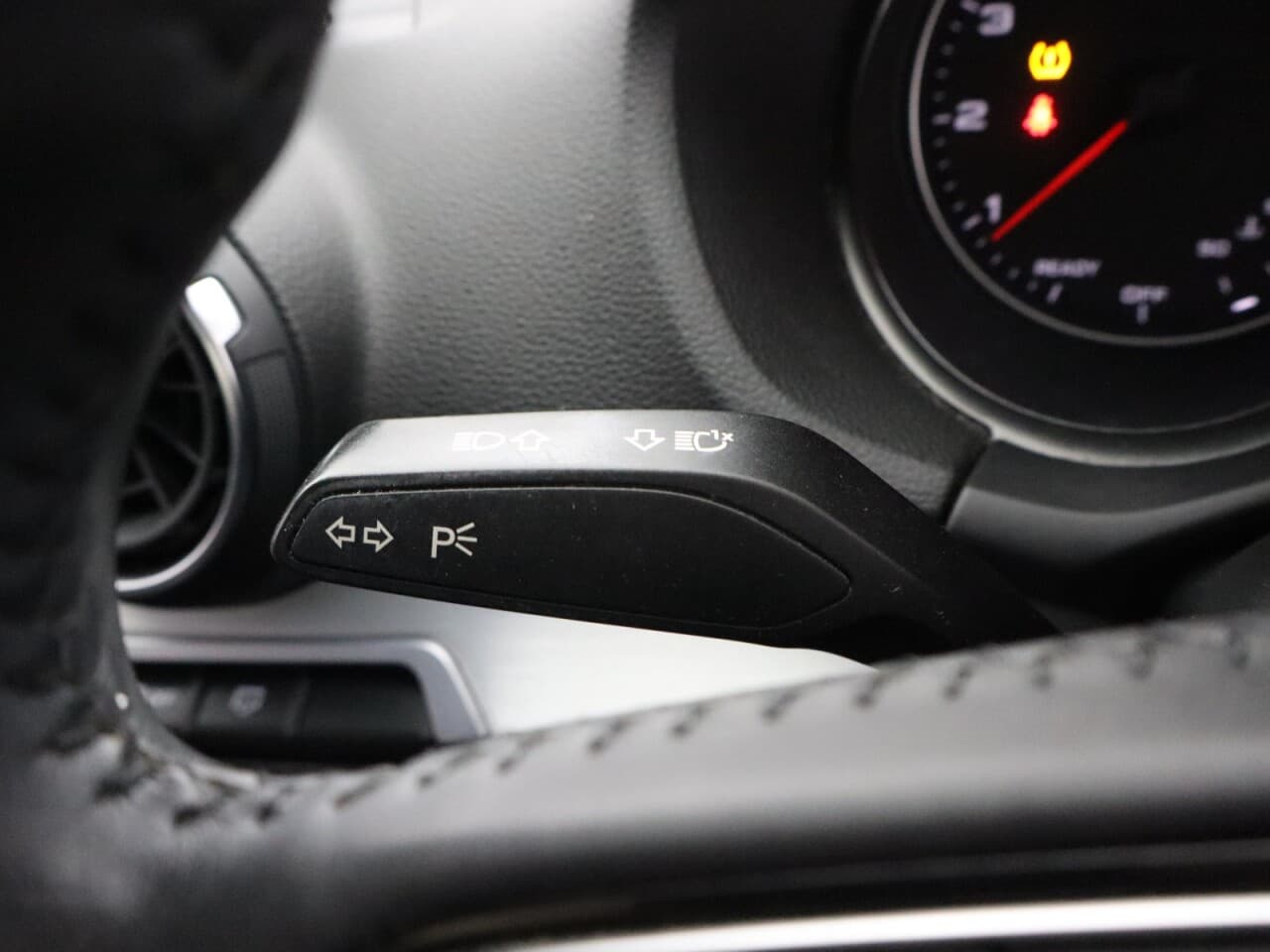 Audi Q2 1.5 TFSI CoD 35 Sport — image 37