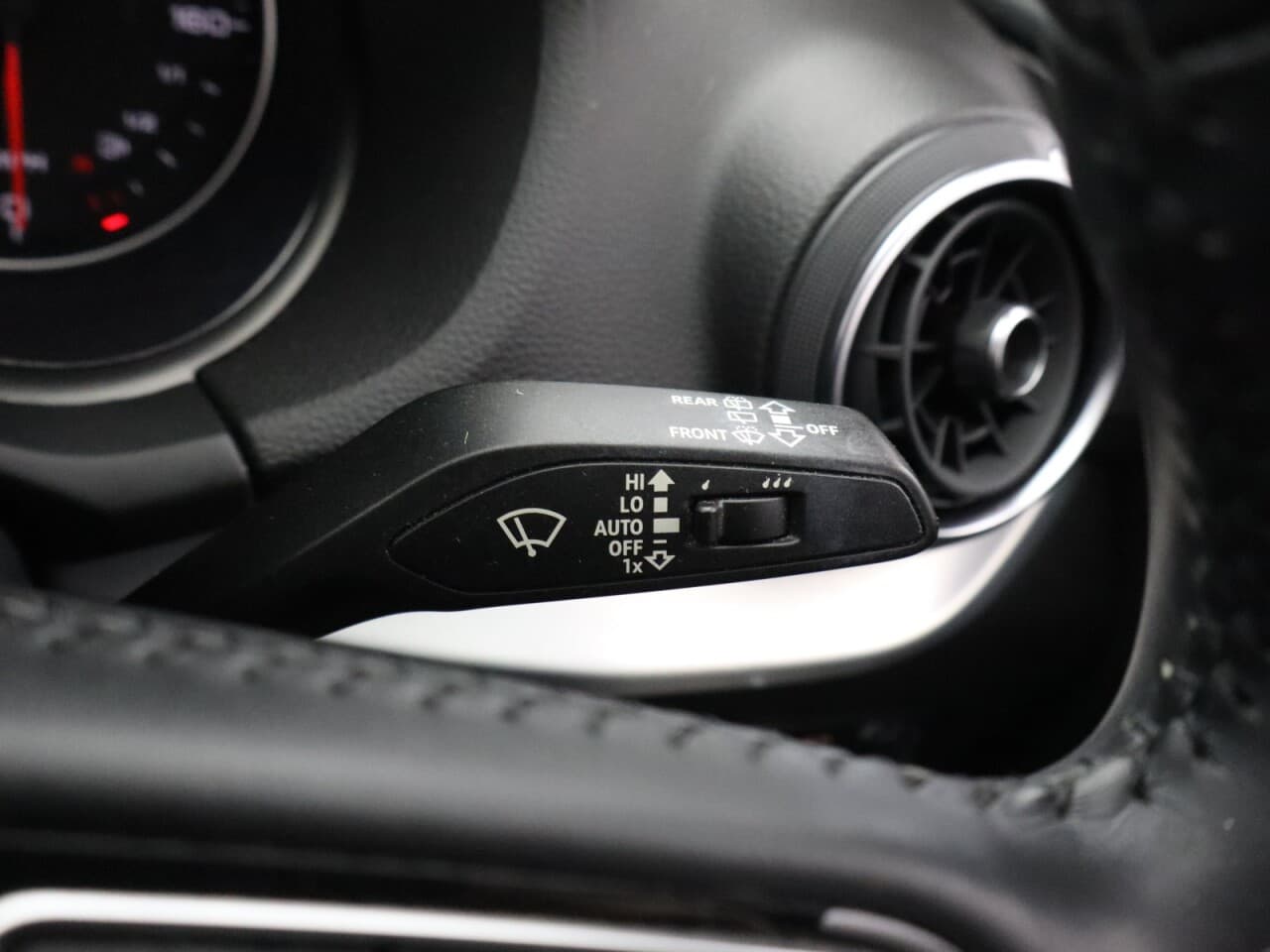 Audi Q2 1.5 TFSI CoD 35 Sport — image 38