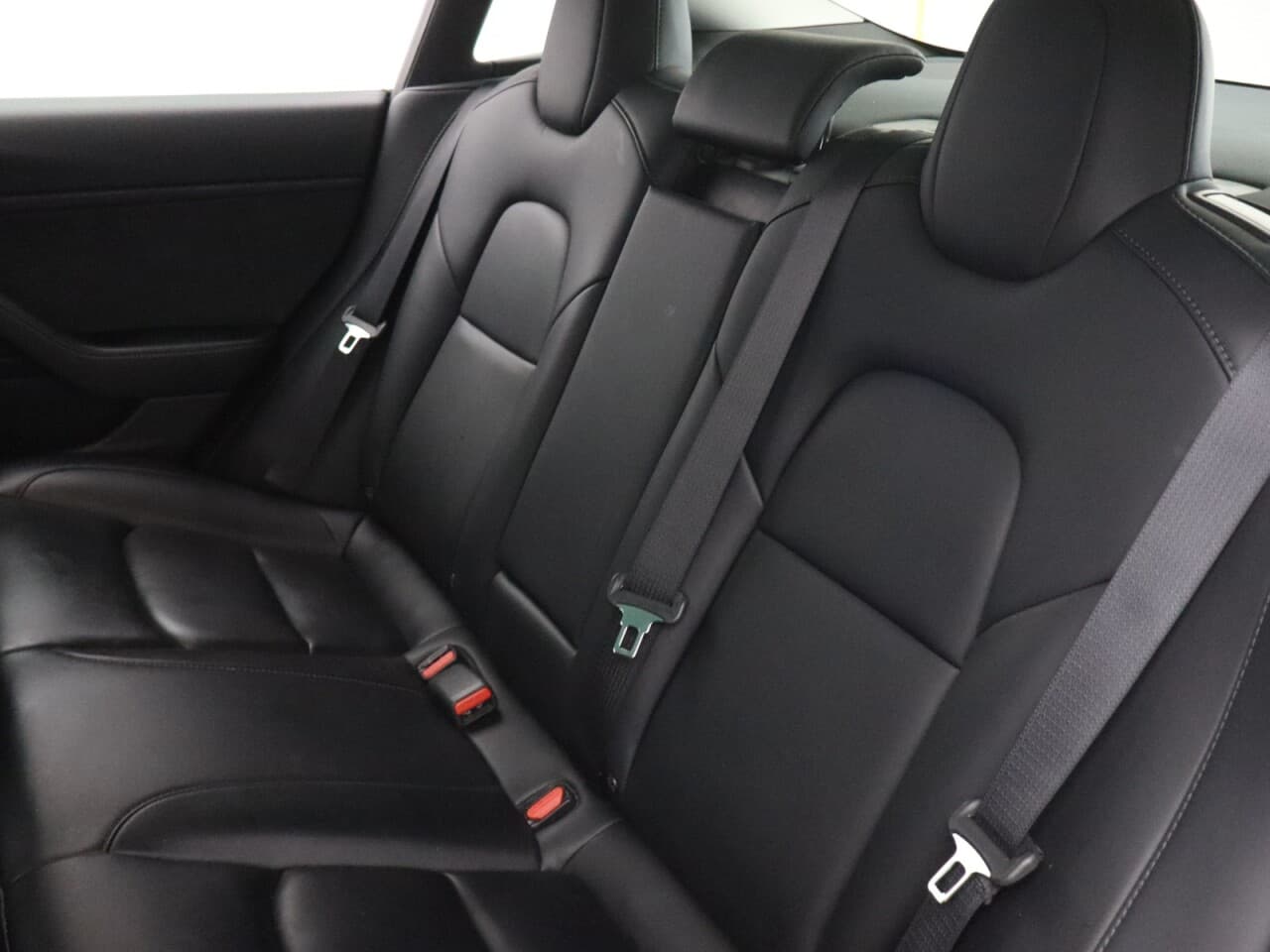 Tesla Model 3 (Dual Motor) Performance — image 45