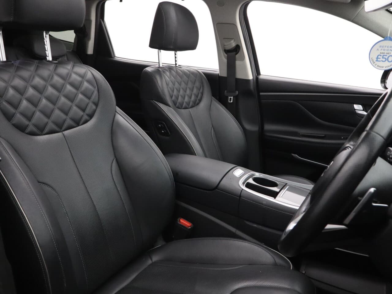 Hyundai Santa Fe 1.6 h T-GDi Ultimate — image 15