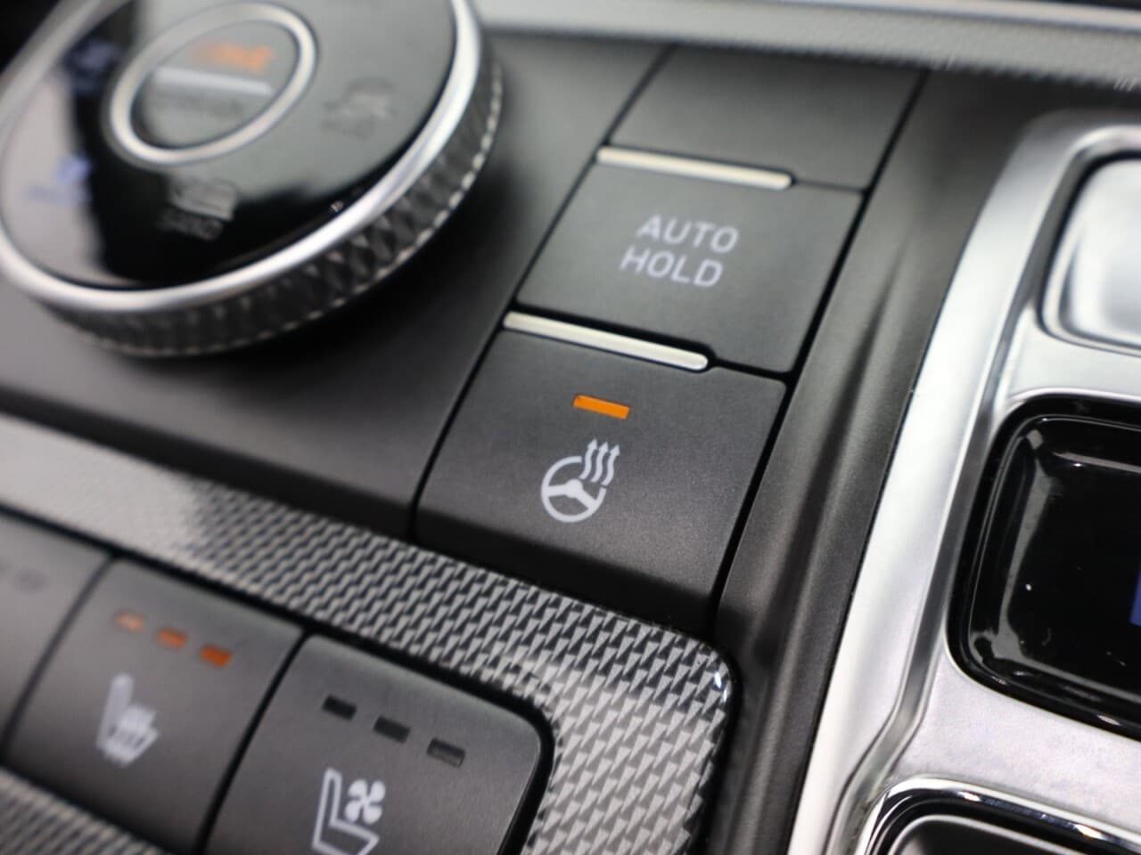 Hyundai Santa Fe 1.6 h T-GDi Ultimate — image 33