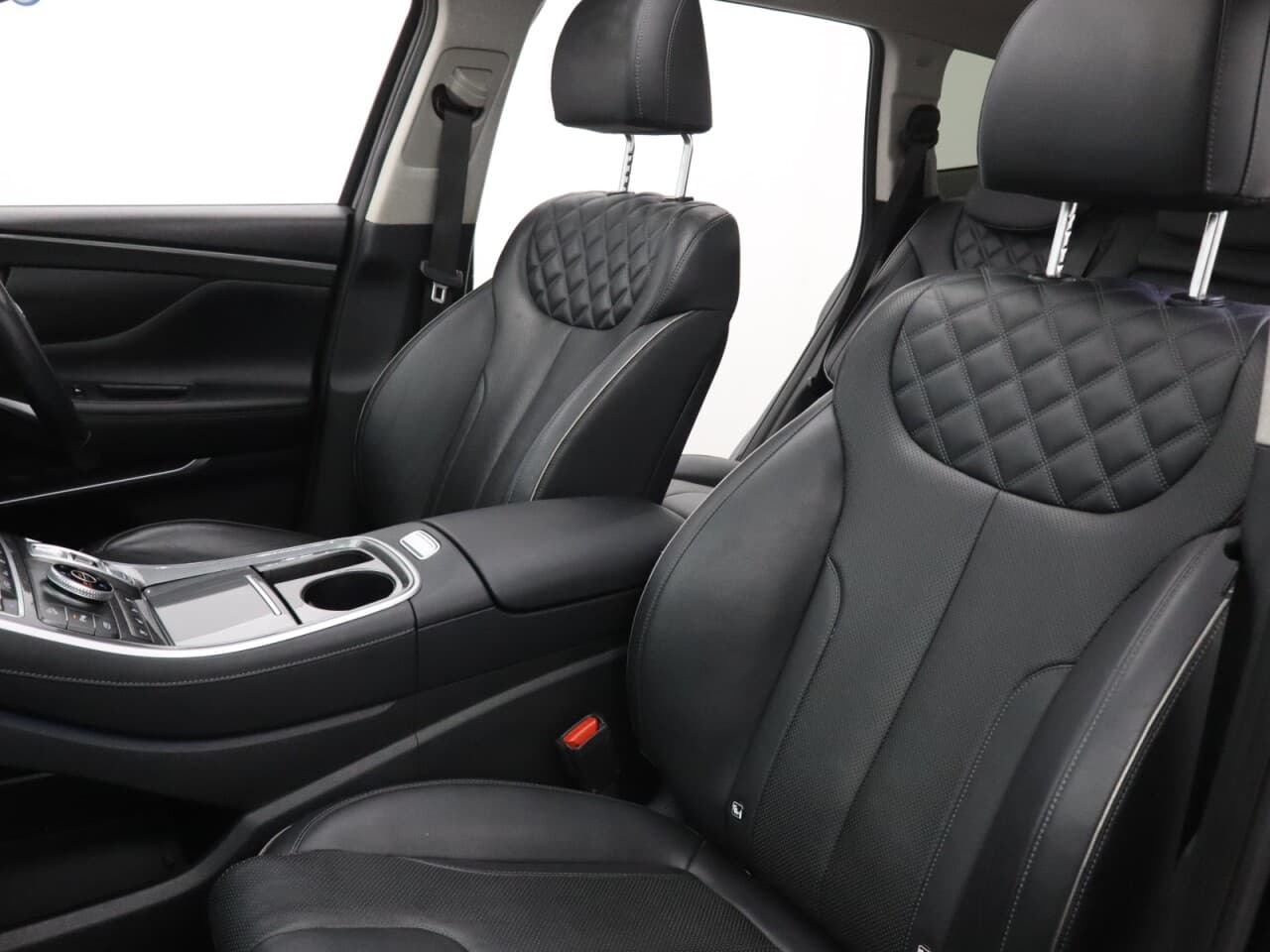 Hyundai Santa Fe 1.6 h T-GDi Ultimate — image 53