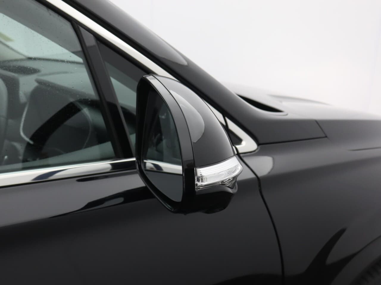 Hyundai Santa Fe 1.6 h T-GDi Ultimate — image 71