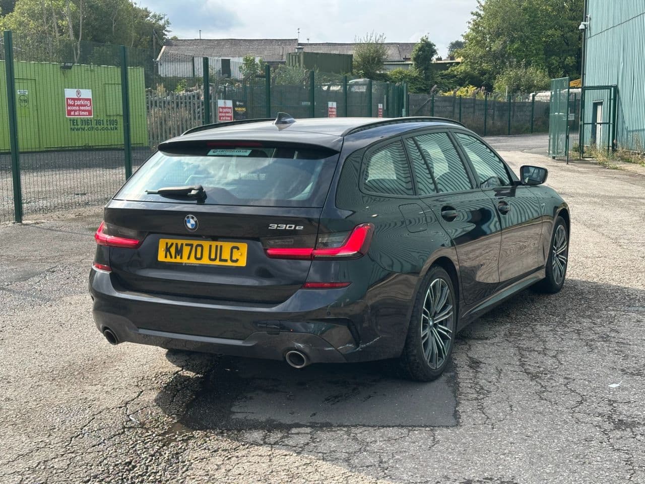 BMW 3 Series 2.0 330e 12kWh M Sport Touring — image 4