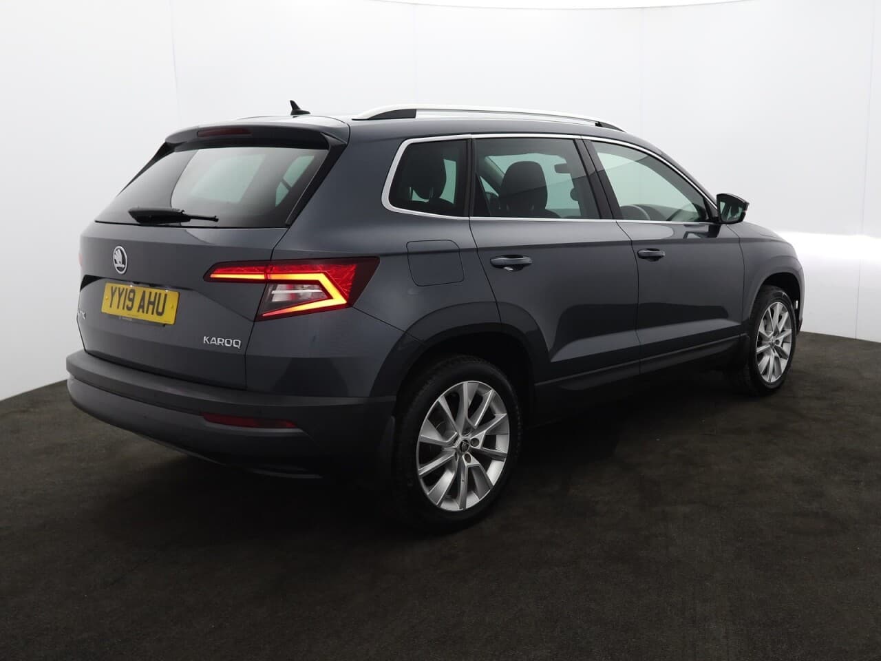 Skoda Karoq 1.5 TSI ACT SE L — image 10