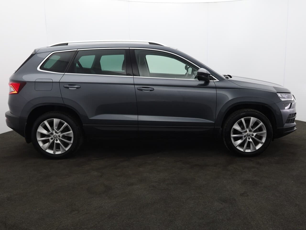 Skoda Karoq 1.5 TSI ACT SE L — image 11