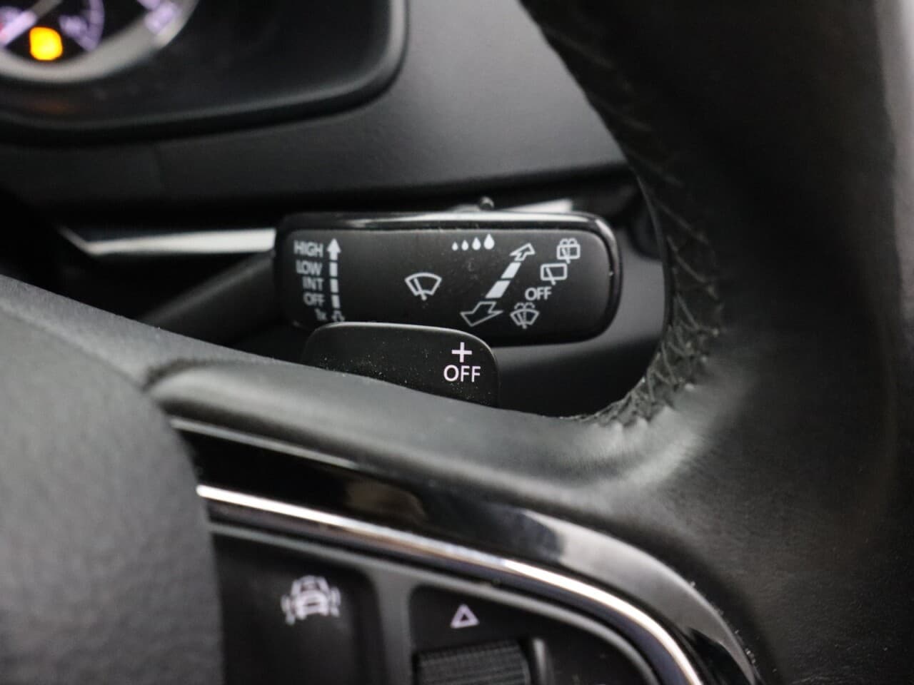 Skoda Karoq 1.5 TSI ACT SE L — image 40