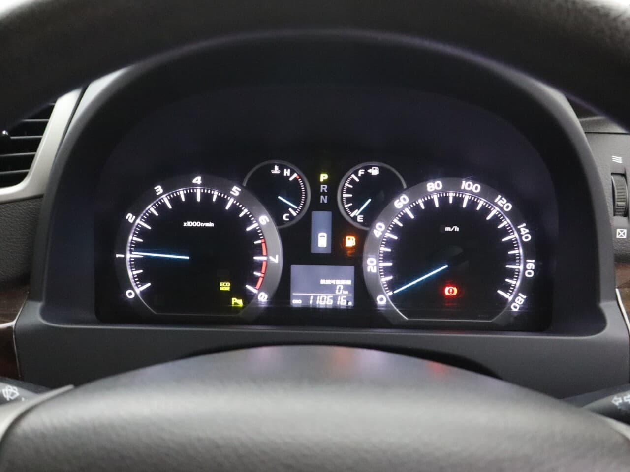 Toyota Alphard 2.4 — image 20