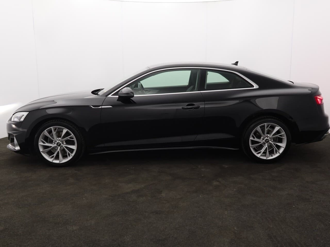 Audi A5 2.0 TFSI 35 Sport — image 6