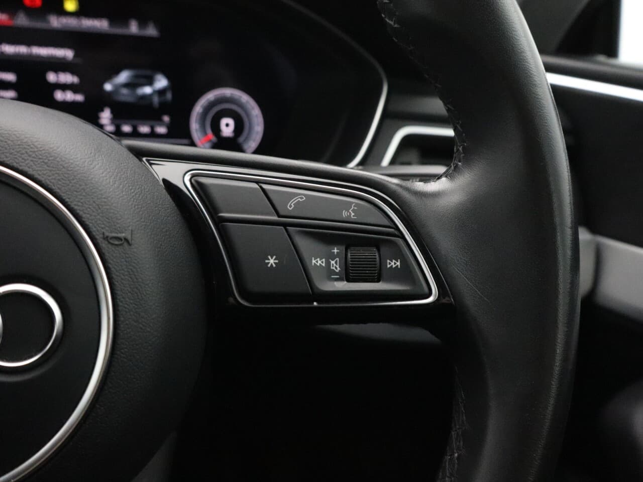 Audi A5 2.0 TFSI 35 Sport — image 17