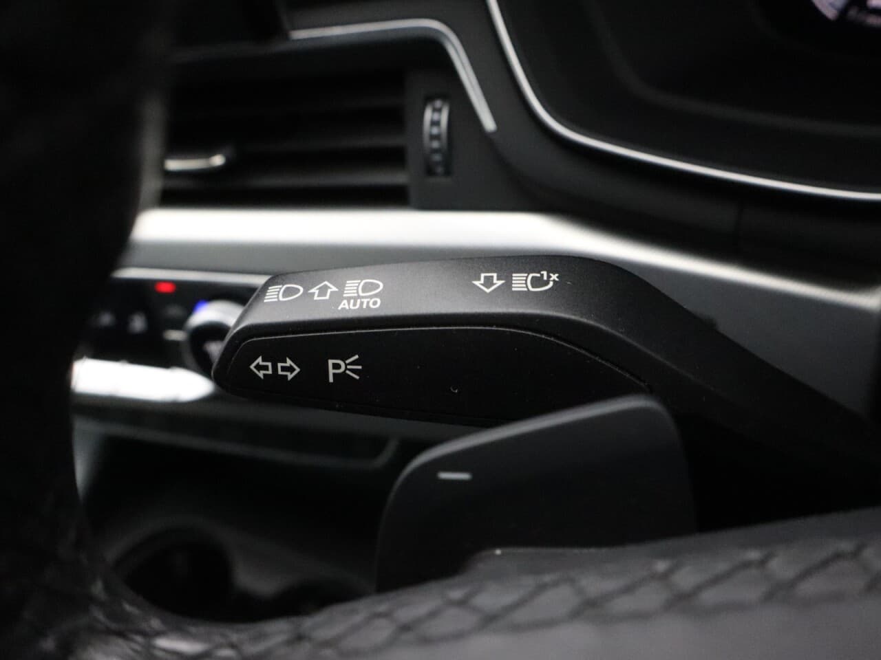 Audi A5 2.0 TFSI 35 Sport — image 40