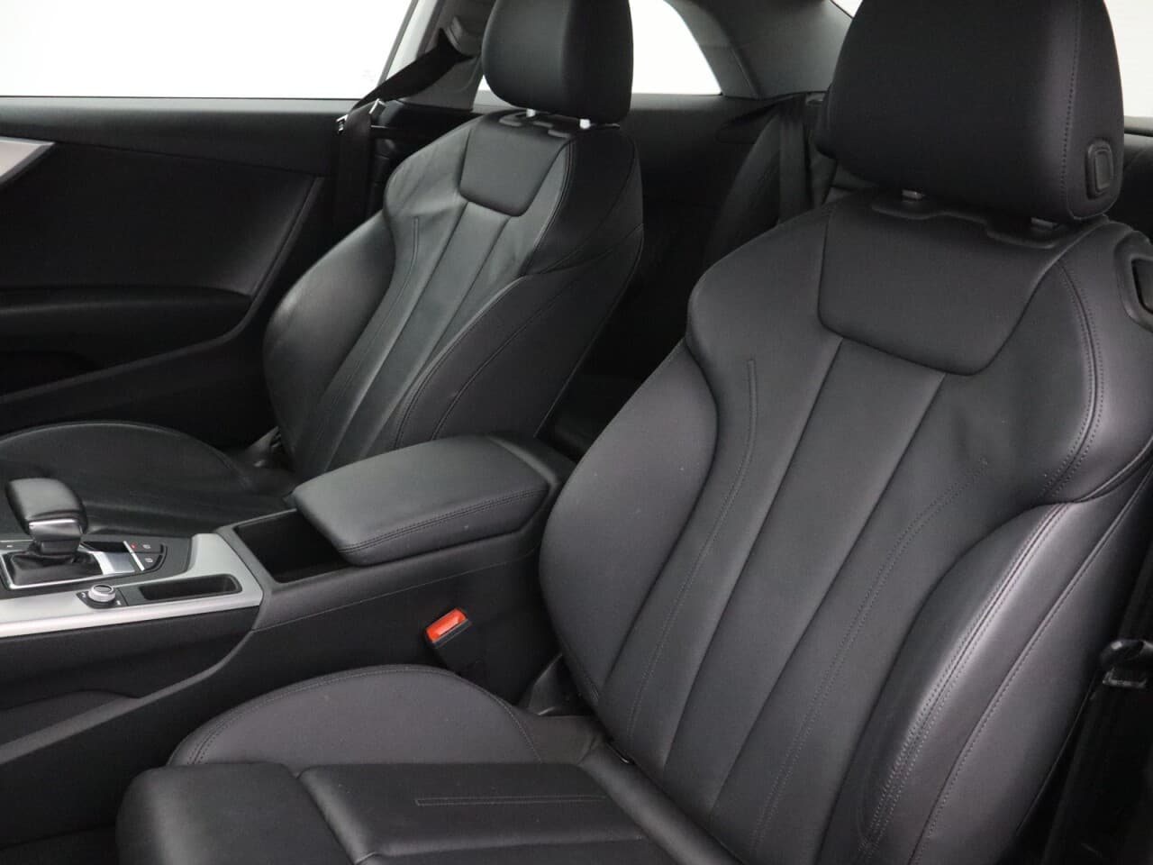 Audi A5 2.0 TFSI 35 Sport — image 45