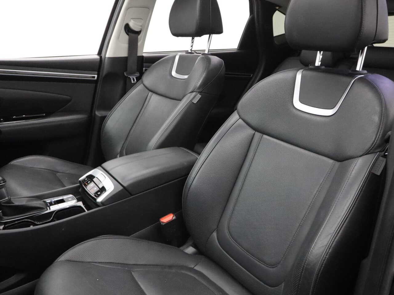 Hyundai Tucson 1.6 T-GDi MHEV Ultimate — image 49