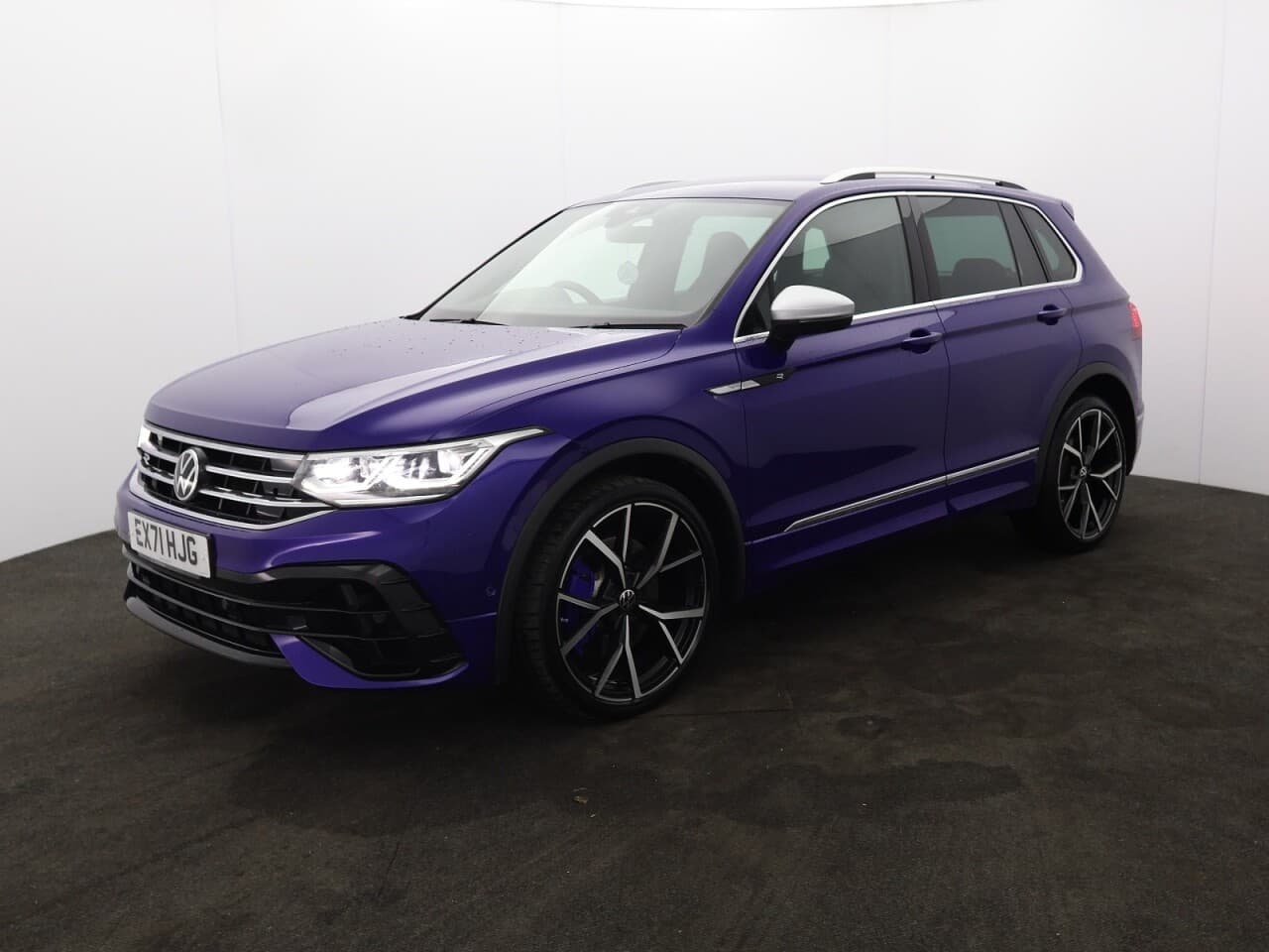 Volkswagen Tiguan 2.0 TSI R — image 5