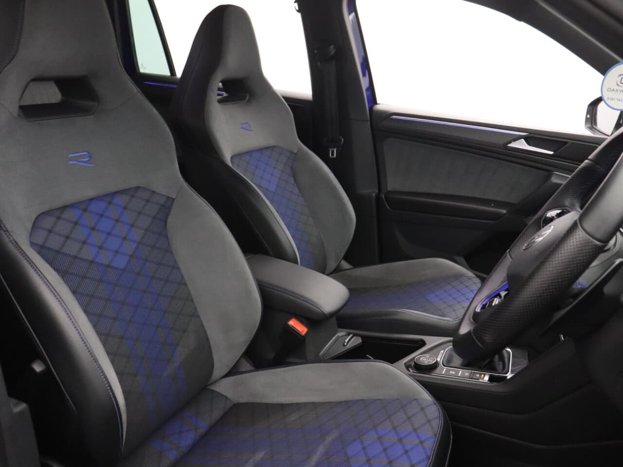 Volkswagen Tiguan 2.0 TSI R — image 15