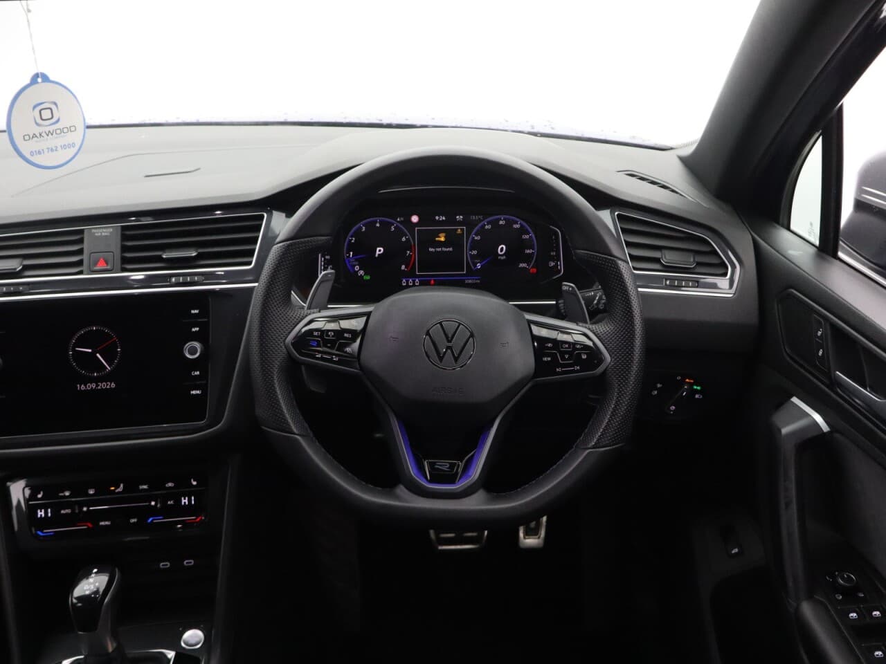 Volkswagen Tiguan 2.0 TSI R — image 16