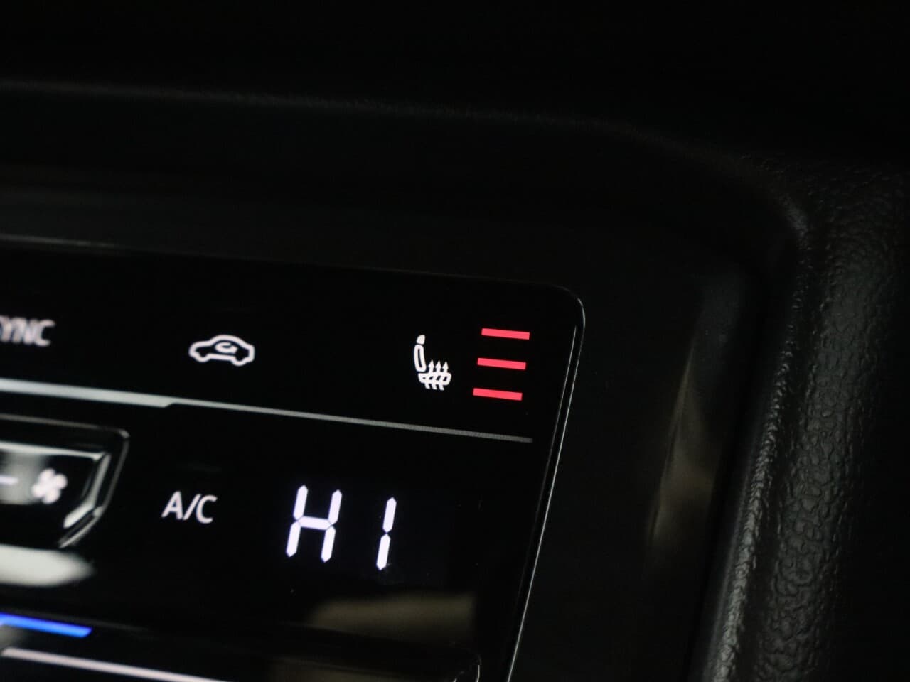 Volkswagen Tiguan 2.0 TSI R — image 35