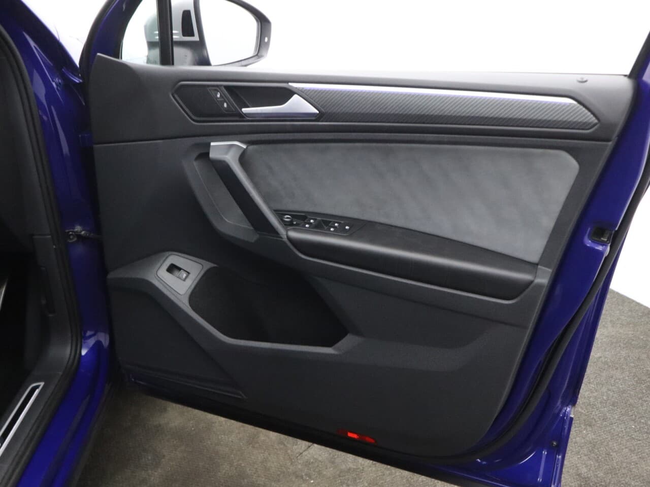 Volkswagen Tiguan 2.0 TSI R — image 57