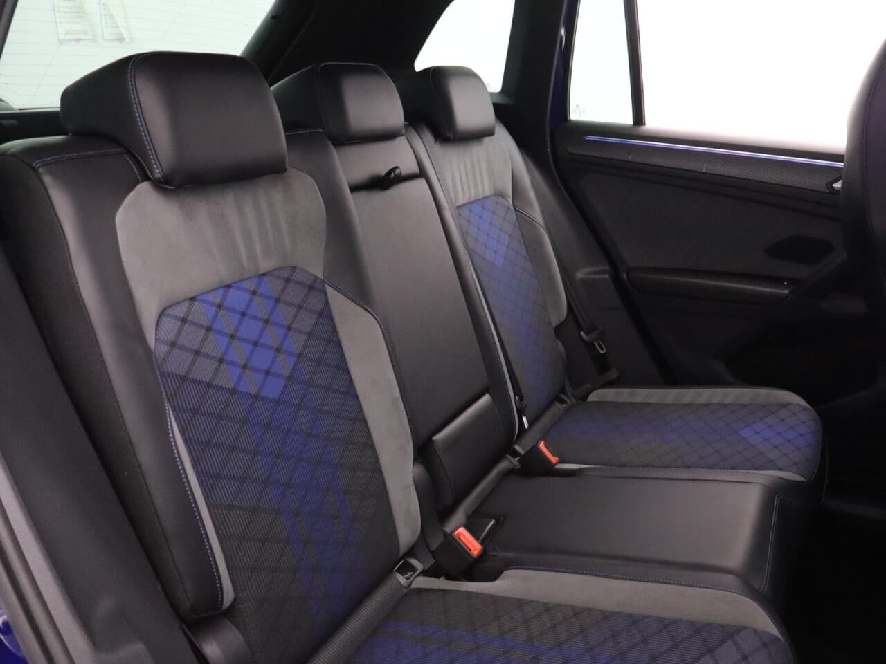 Volkswagen Tiguan 2.0 TSI R — image 55