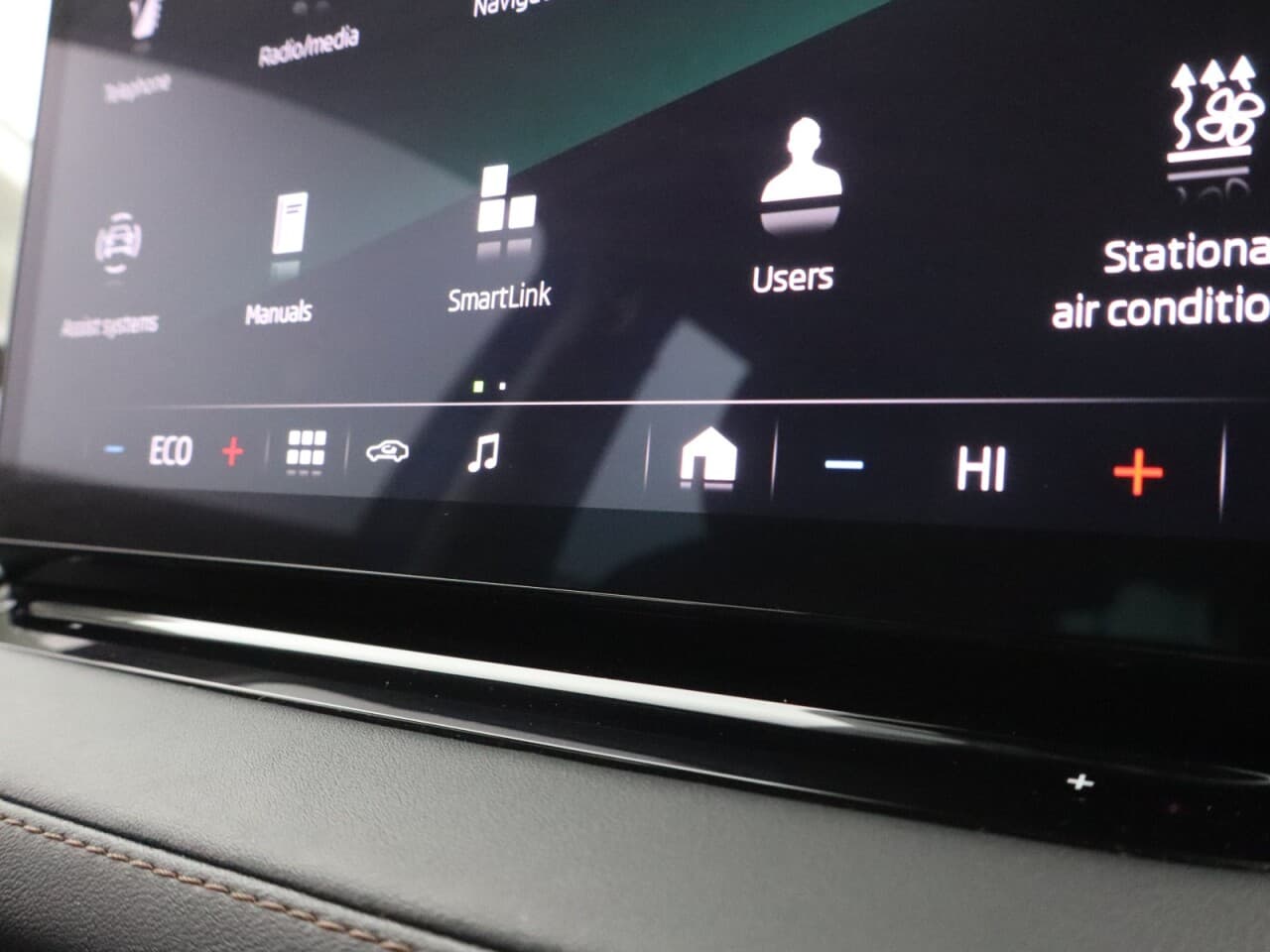 Skoda Enyaq Iv iV 62kWh 60 — image 28