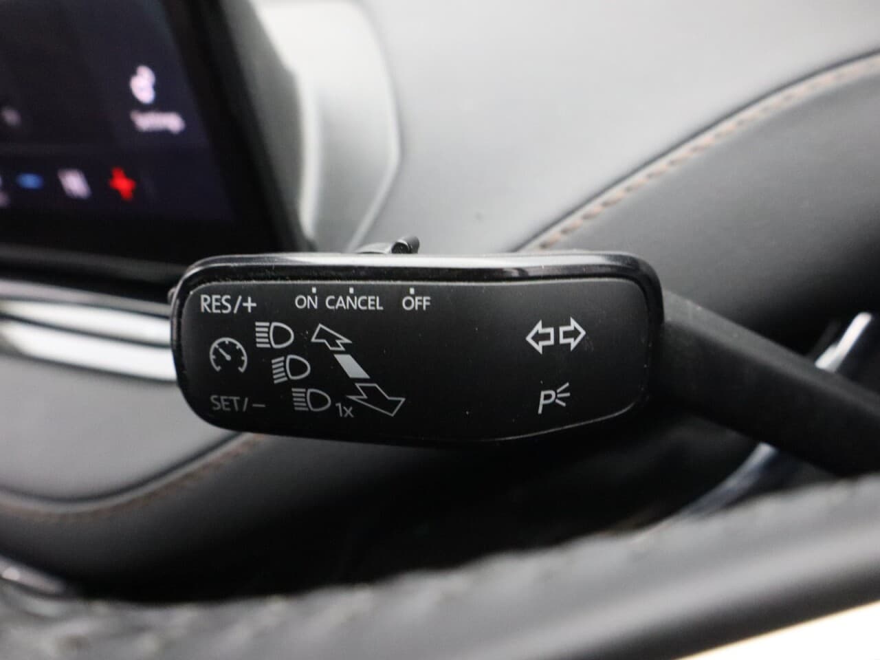 Skoda Enyaq Iv iV 62kWh 60 — image 42