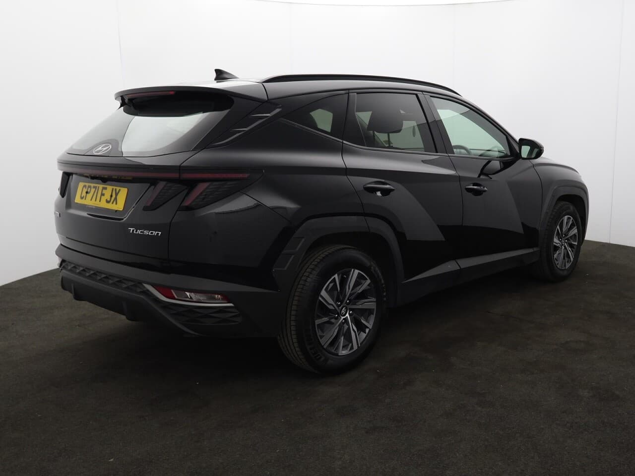 Hyundai Tucson 1.6 T-GDi SE Connect — image 10