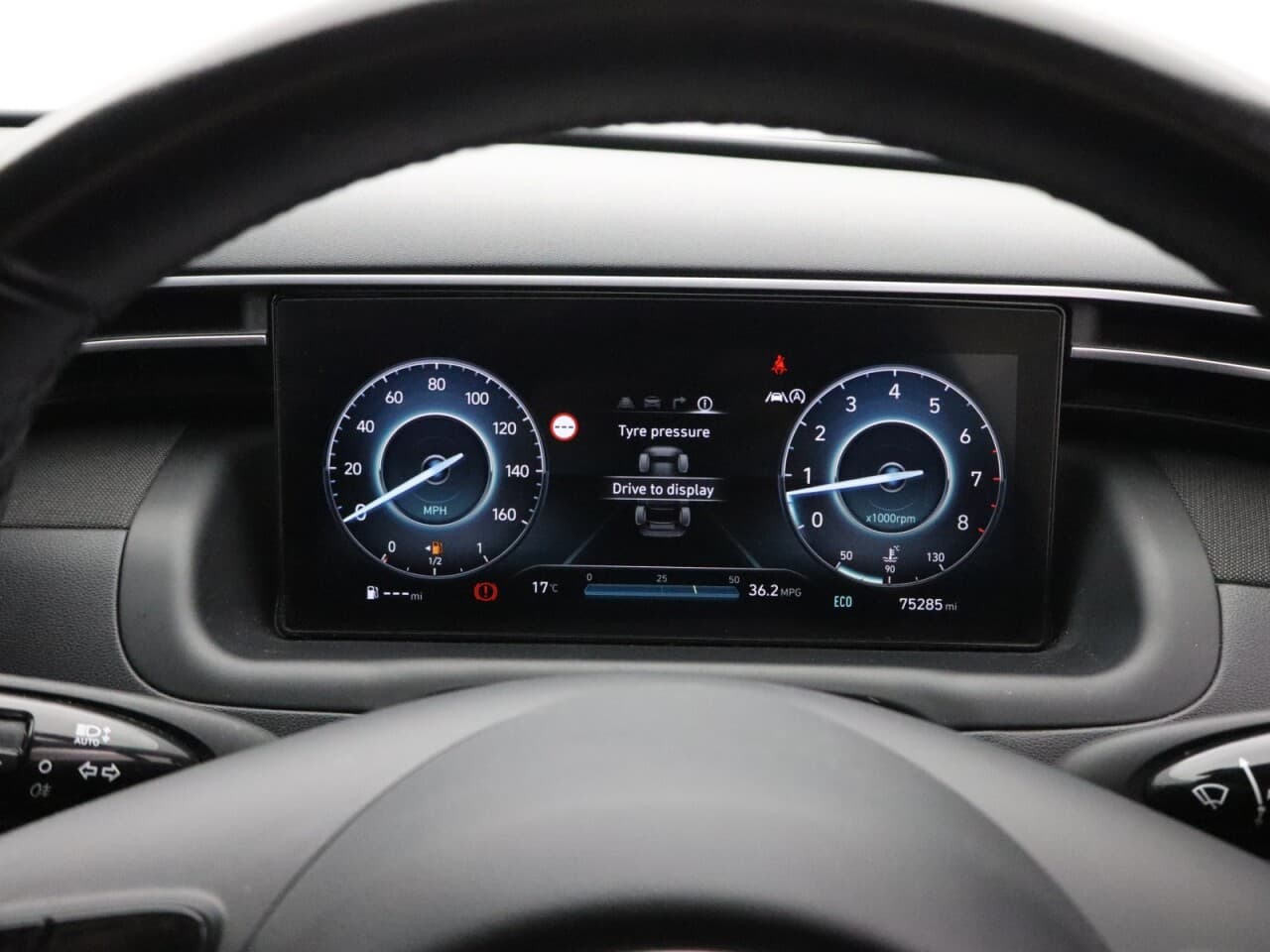 Hyundai Tucson 1.6 T-GDi SE Connect — image 21