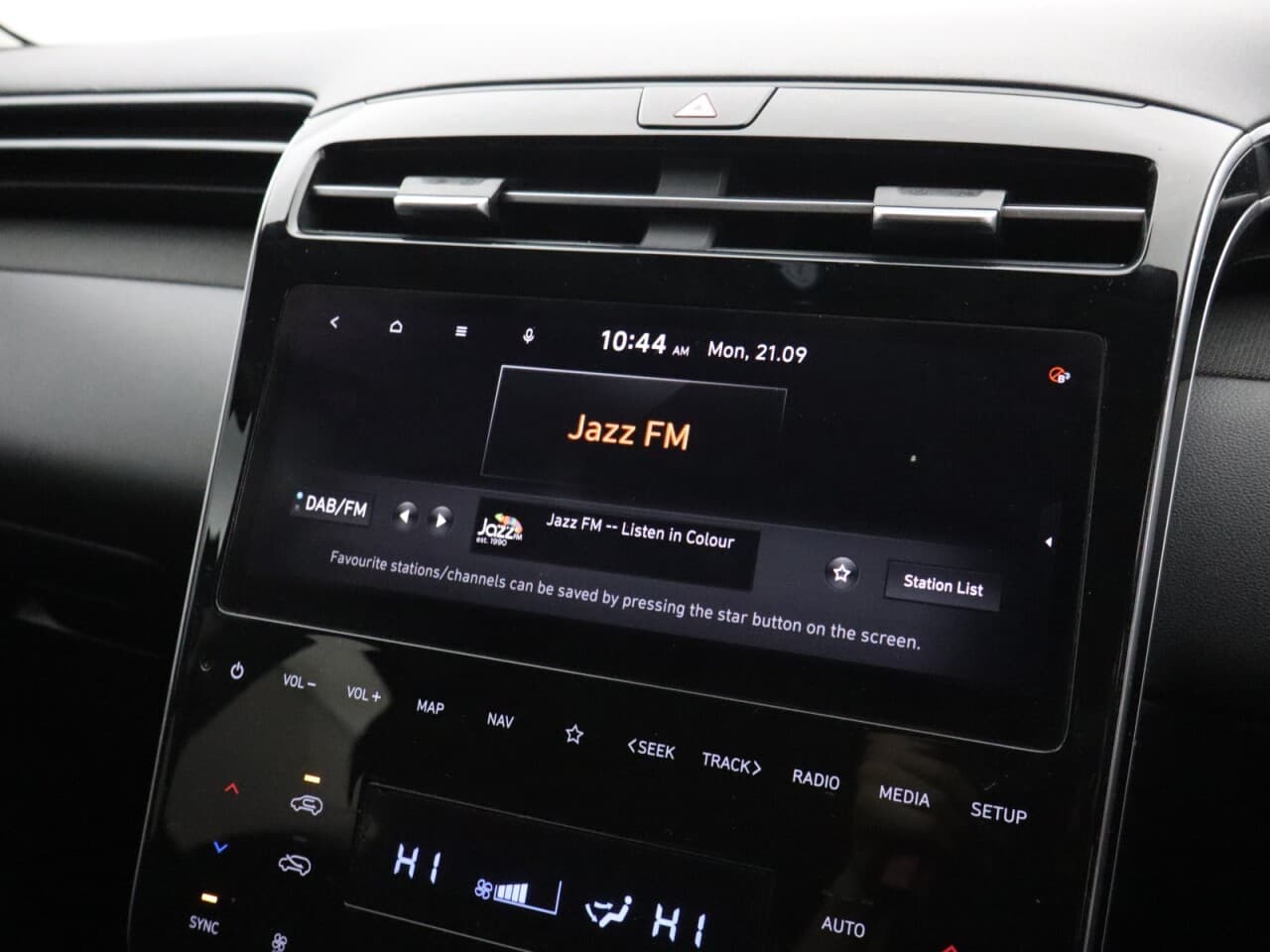 Hyundai Tucson 1.6 T-GDi SE Connect — image 41