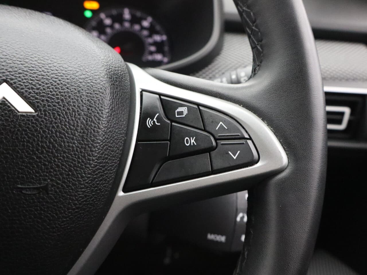 Dacia Sandero 1.0 TCe Expression — image 18