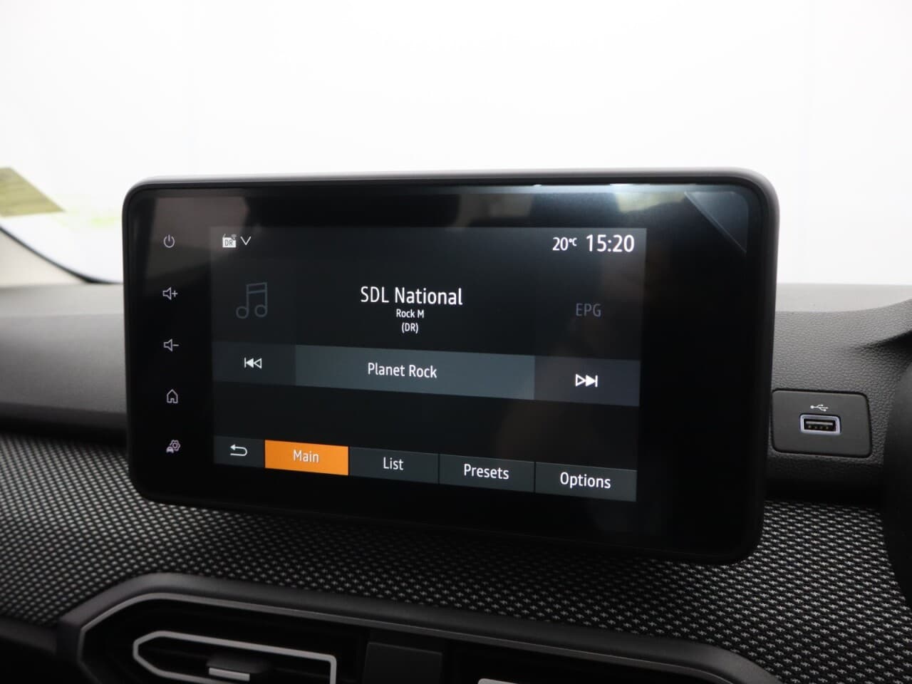 Dacia Sandero 1.0 TCe Expression — image 30