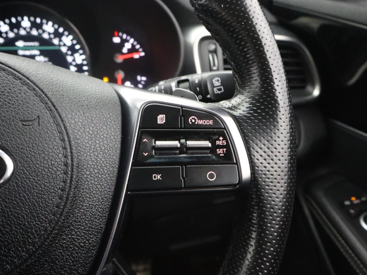 Kia Sorento 2.2 CRDi GT-Line — image 18