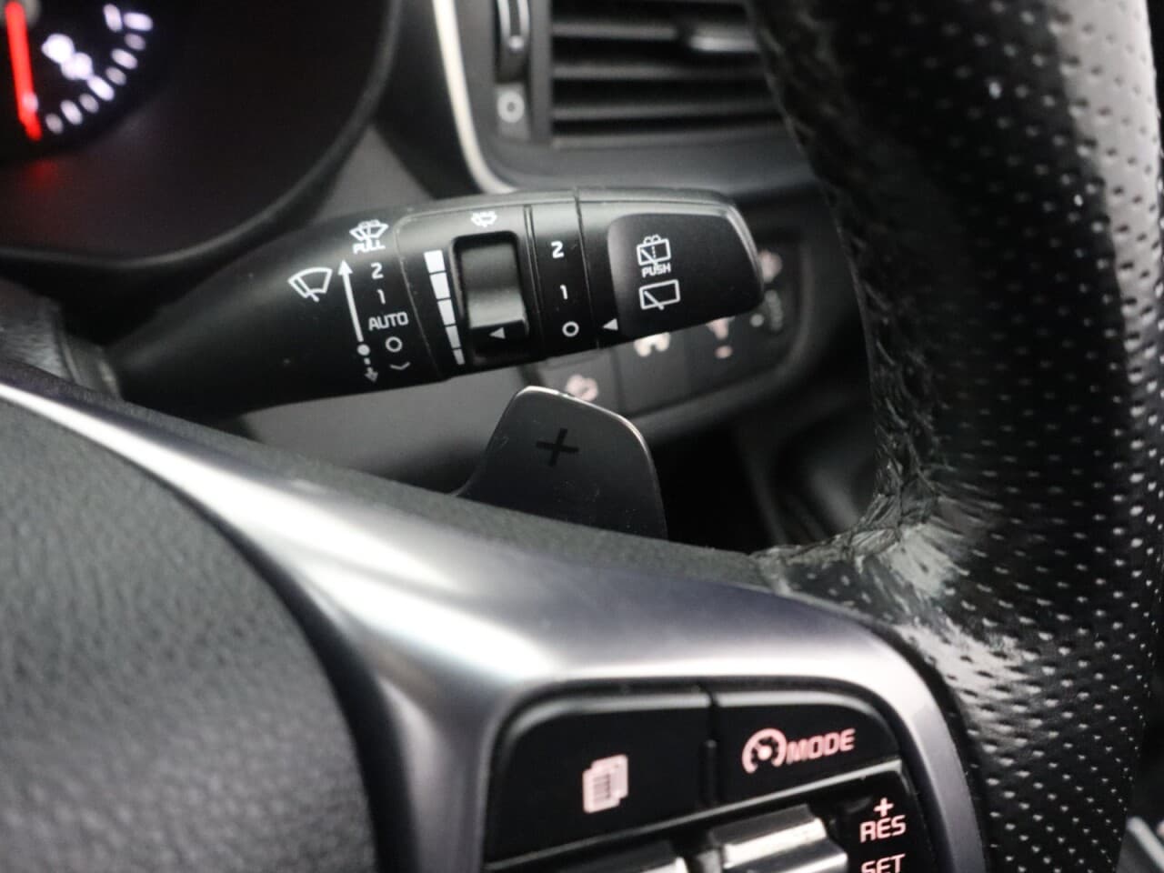 Kia Sorento 2.2 CRDi GT-Line — image 37