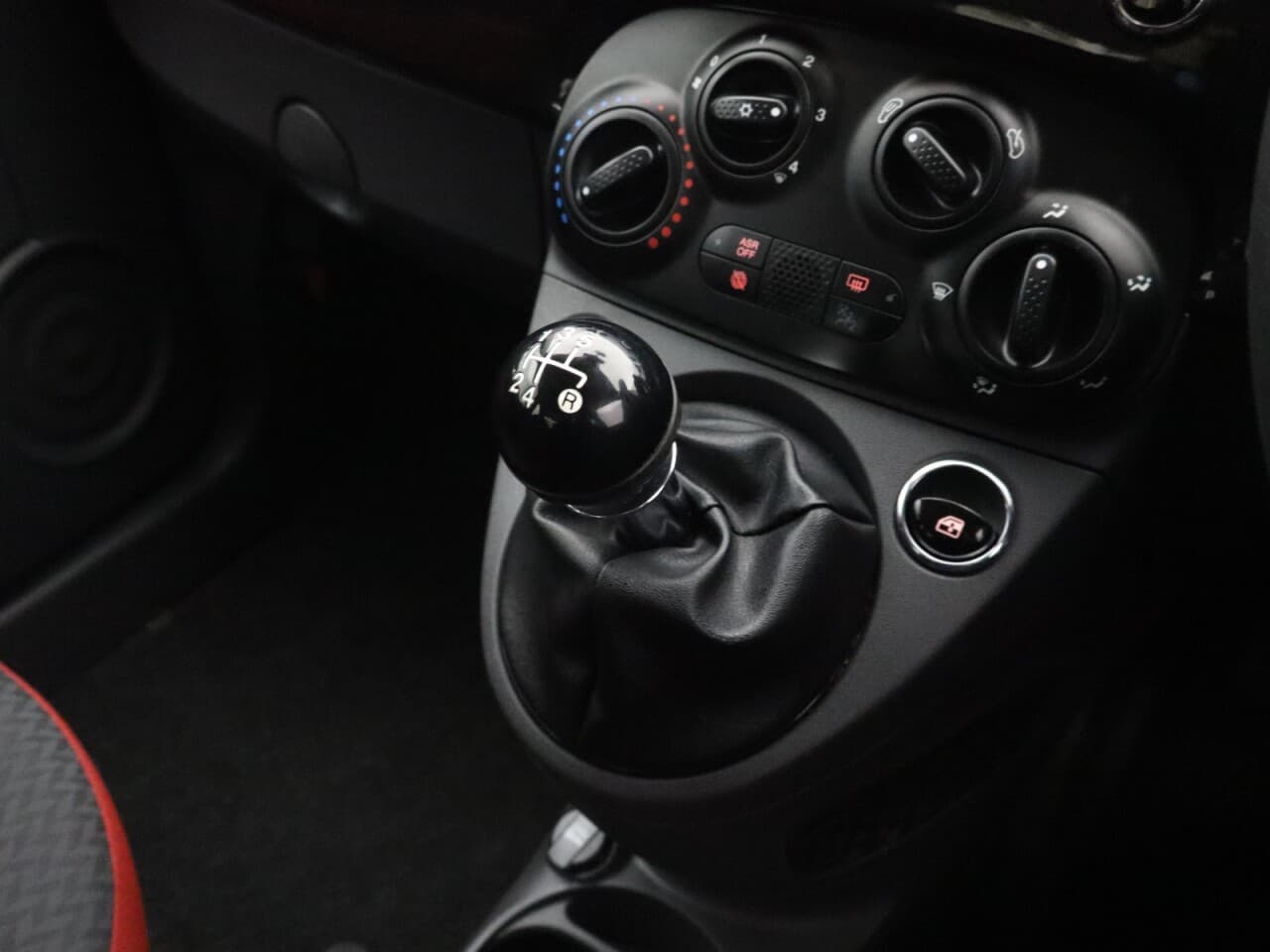 Fiat 500 1.2 ECO Pop Star — image 22