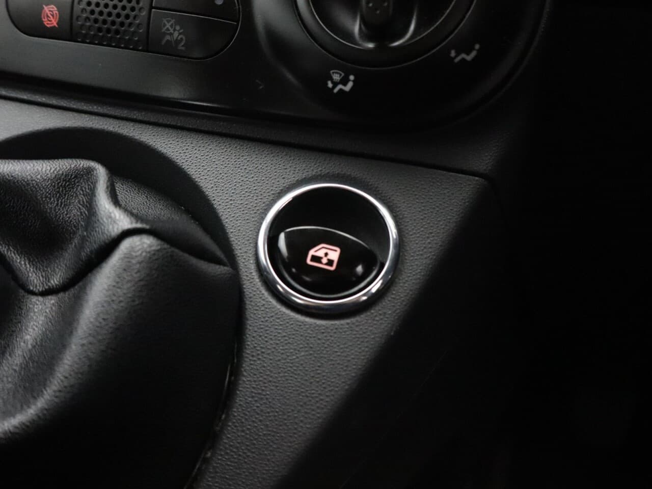 Fiat 500 1.2 ECO Pop Star — image 26