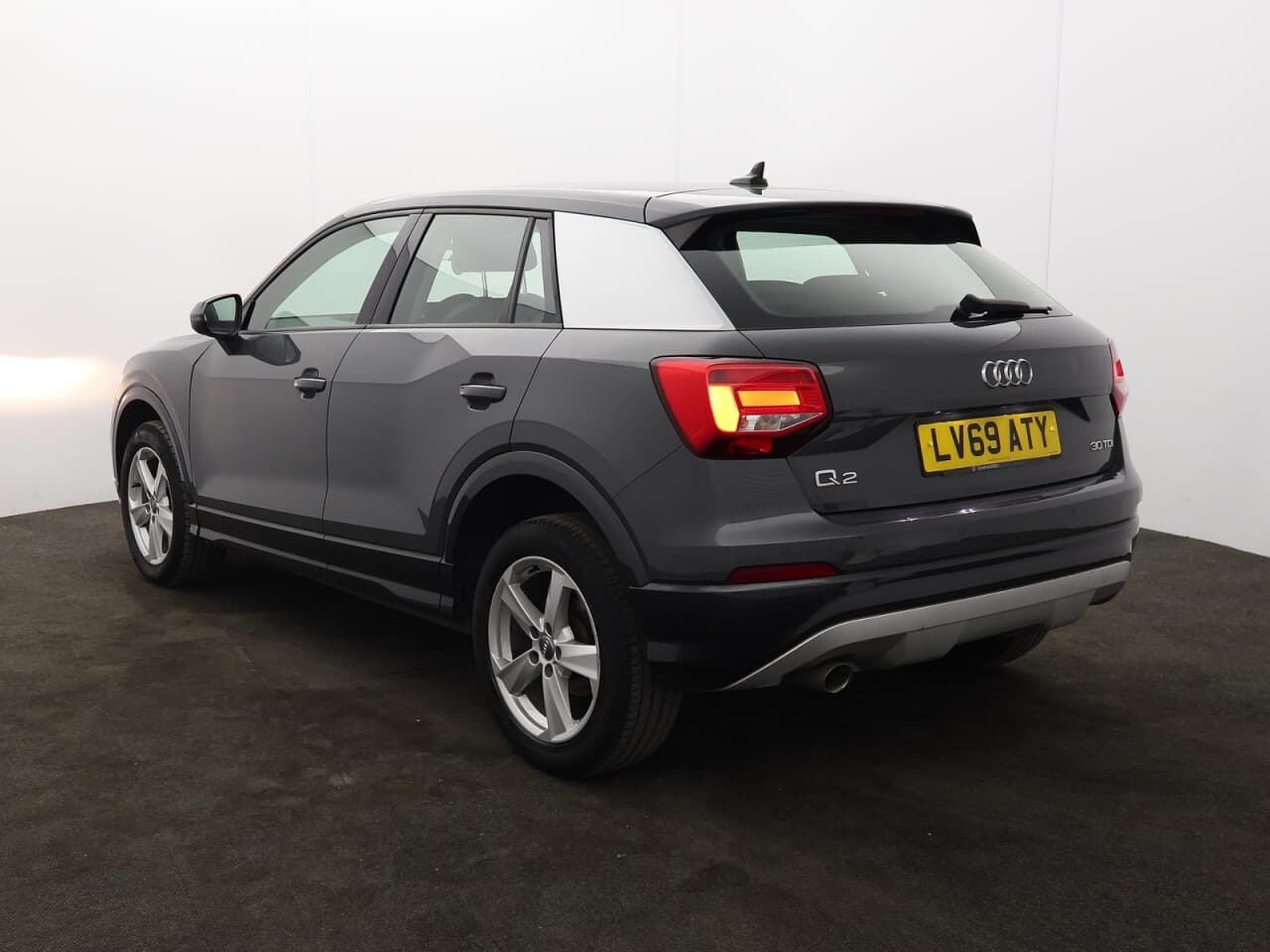 Audi Q2 1.6 TDI 30 Sport — image 8
