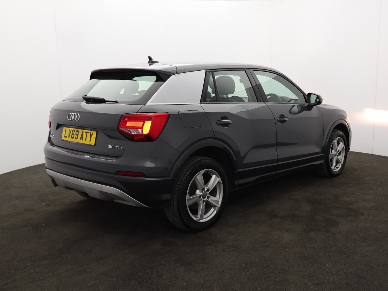 Audi Q2 1.6 TDI 30 Sport — image 10
