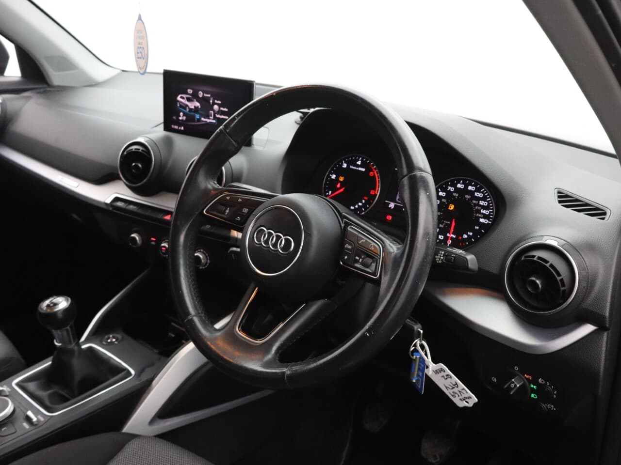 Audi Q2 1.6 TDI 30 Sport — image 14