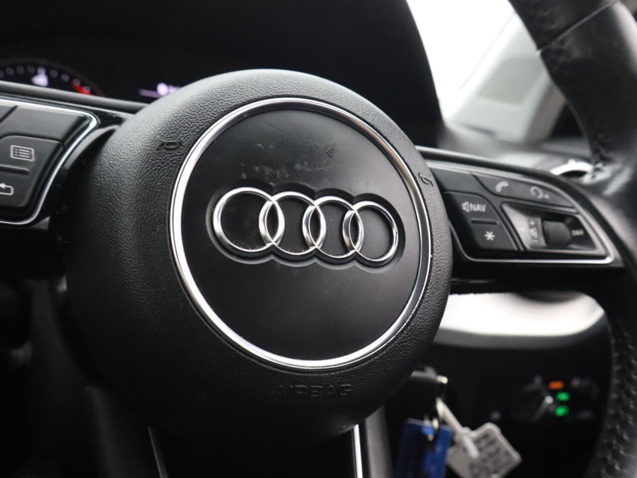 Audi Q2 1.6 TDI 30 Sport — image 20