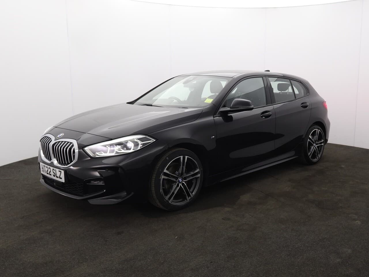 BMW 1 Series 1.5 118i M Sport (LCP) — image 5
