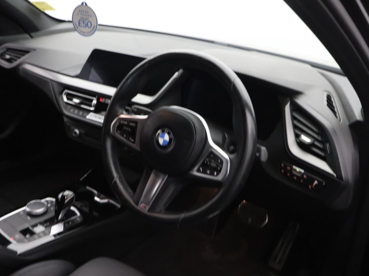 BMW 1 Series 1.5 118i M Sport (LCP) — image 14