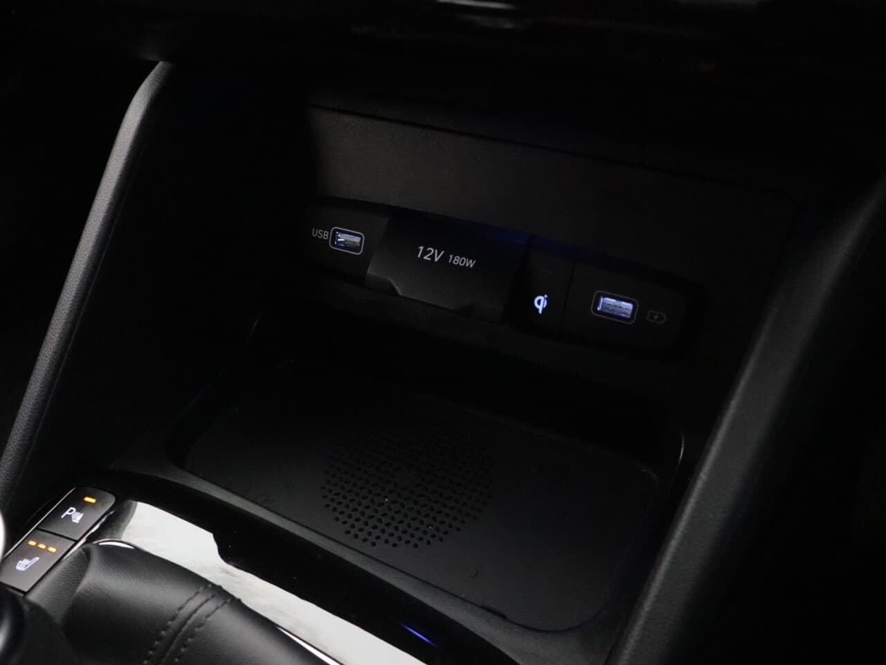 Hyundai Tucson 1.6 T-GDi Premium — image 32