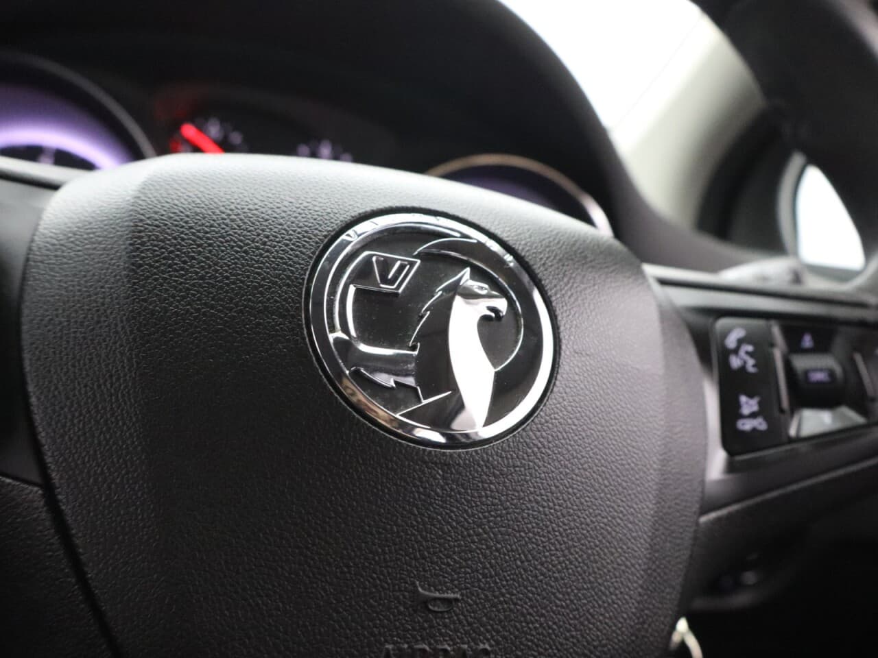 Vauxhall Astra 1.4i Turbo Design — image 20