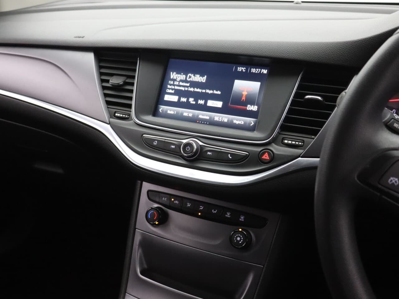 Vauxhall Astra 1.4i Turbo Design — image 22
