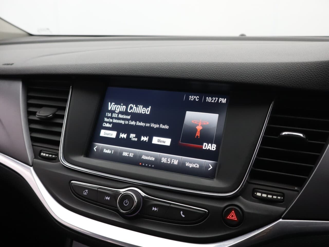 Vauxhall Astra 1.4i Turbo Design — image 29